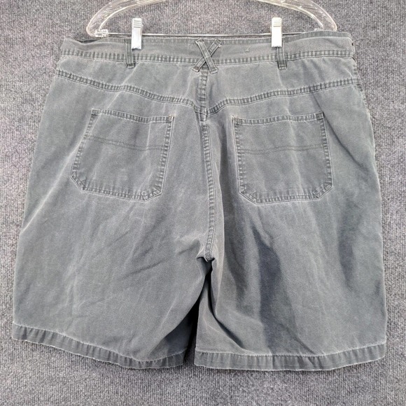 Great Land Trading Company Shorts Green Size 40 Cotton Pockets - Picture 3 of 11